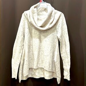 Jessica Simpson Oversized Cowl Neck Hi-Low Sweater, Size Medium